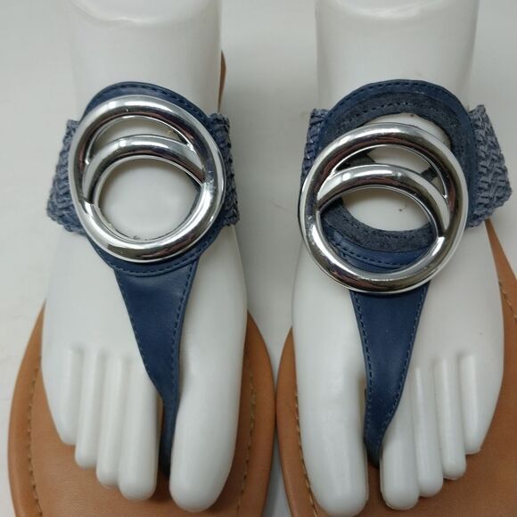 ST JOHNS BAY BLUE WITH SILVER ACCENT. SIZE 10M. - Picture 4 of 15